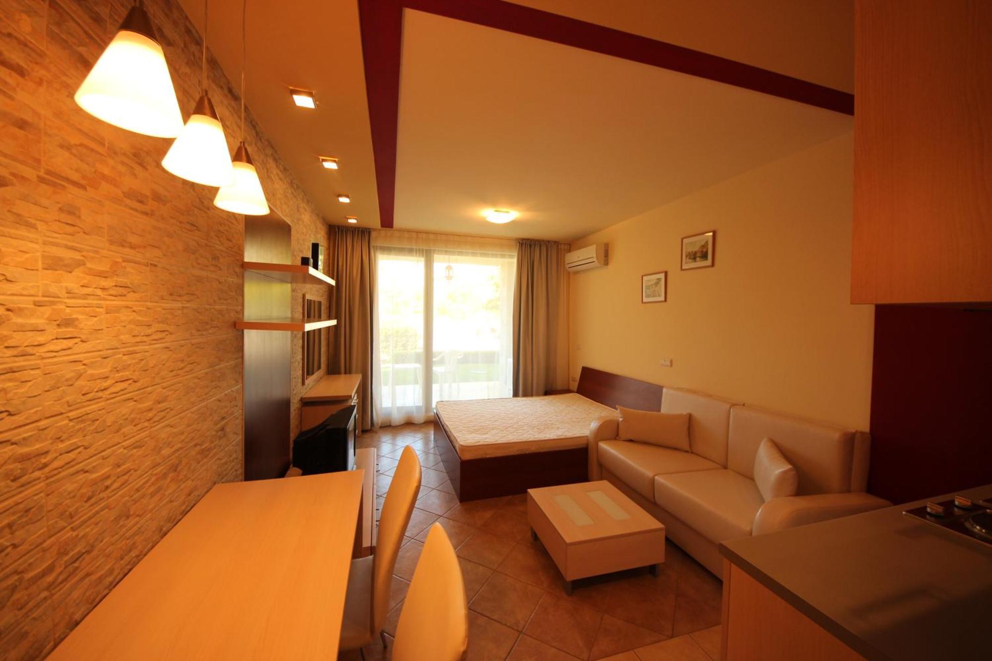 Menada Kavaci Sozopol Apartments Cameră foto