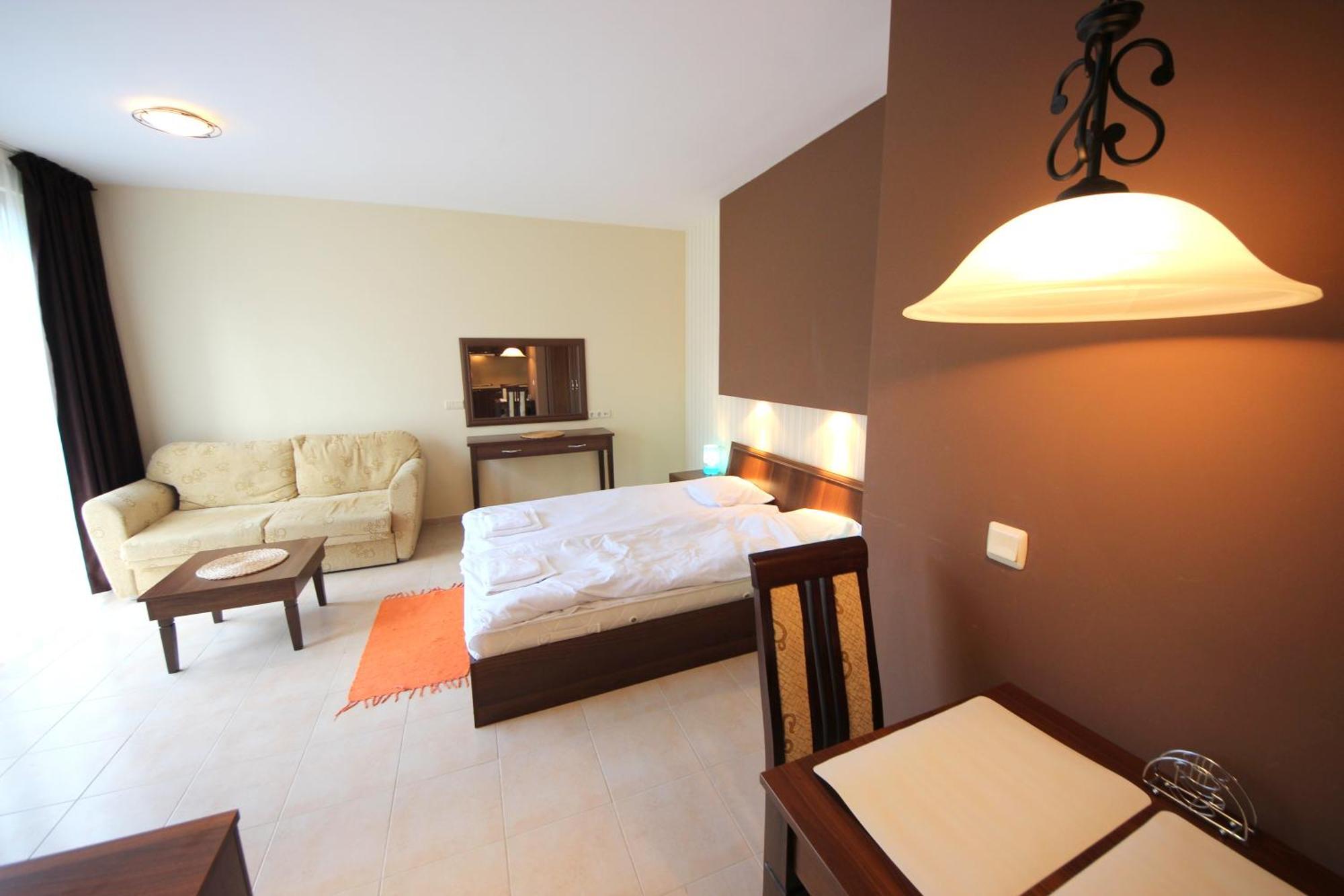Menada Kavaci Sozopol Apartments Cameră foto