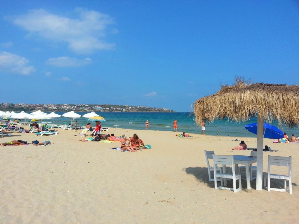 Menada Kavaci Sozopol Apartments Exterior foto